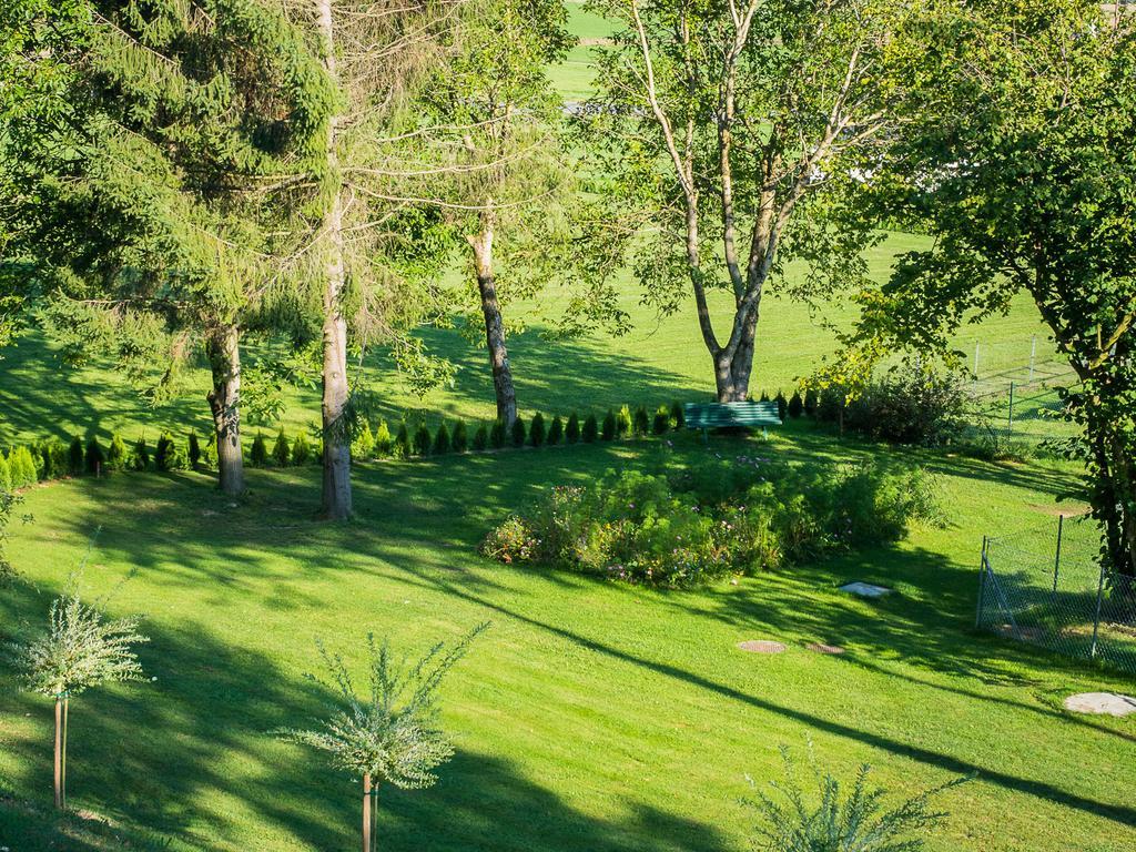 Siri's Einkehr Hotel Sankt Georgen im Attergau Luaran gambar